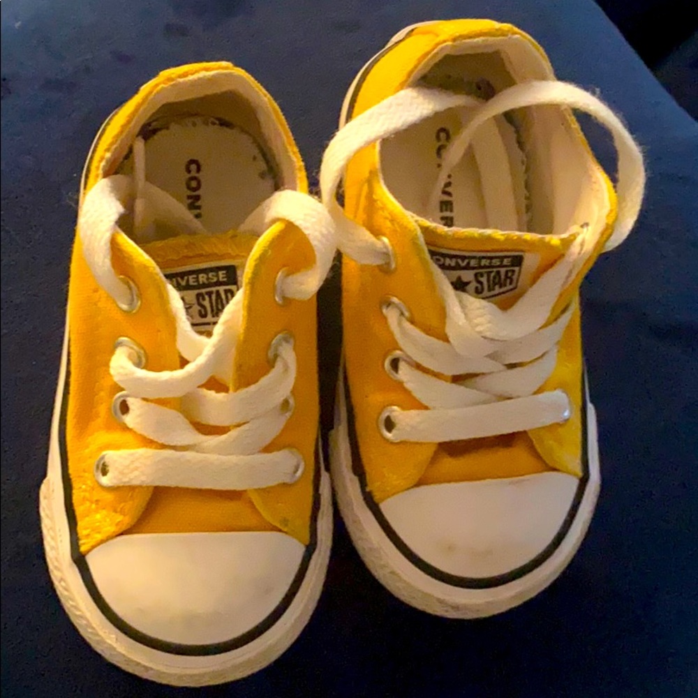 Converse Yellow Size 5 (Toddler)